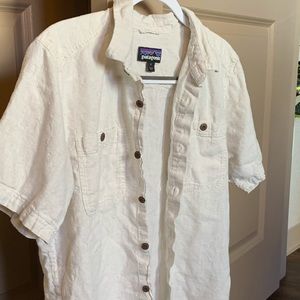 Patagonia button up T-Shirt